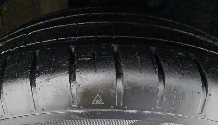 2018 Volkswagen Polo GT TSI 1.2 PETROL AT, Petrol, Automatic, 26,385 km, Right Front Tyre Tread