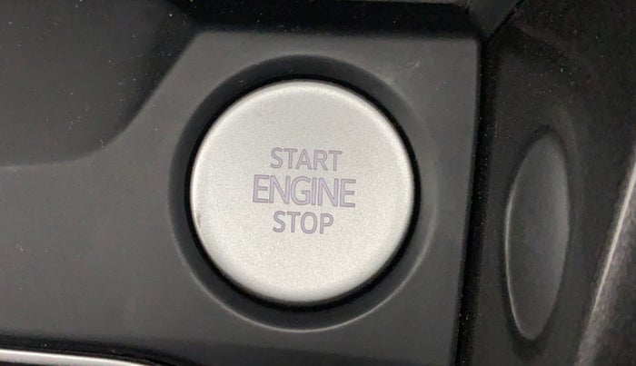 2025 Volkswagen TAIGUN TOPLINE 1.0 TSI AT, Petrol, Automatic, 5,074 km, Keyless Start/ Stop Button