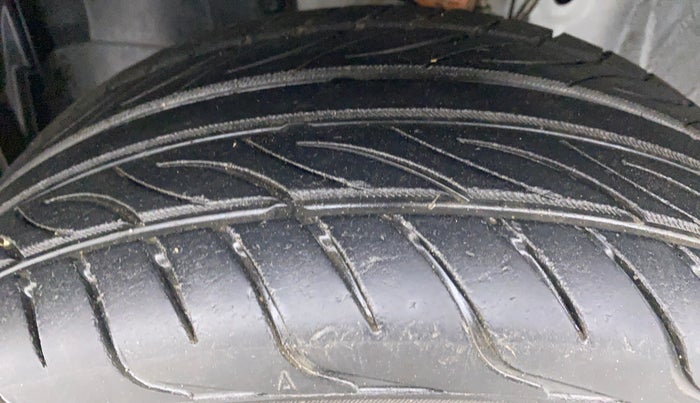 2020 Honda Amaze 1.2L I-VTEC E, Petrol, Manual, 13,328 km, Left Front Tyre Tread