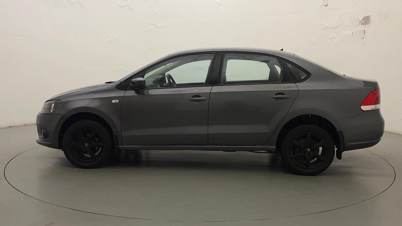 2014 Volkswagen Vento HIGHLINE 1.6 MPI, Petrol, Manual, 71,868 km, Left Side