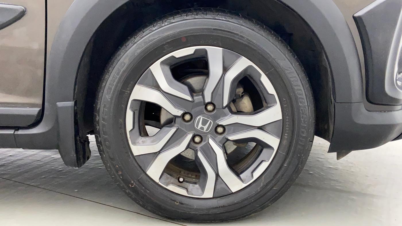 2017 Honda WR-V 1.2 i-VTEC VX MT, Petrol, Manual, 38,752 km, Right Front Tyre