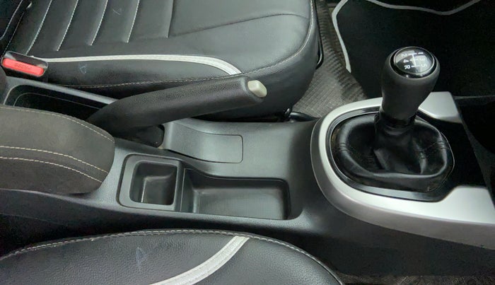 2017 Honda WR-V 1.2 i-VTEC VX MT, Petrol, Manual, 38,752 km, Gear Lever