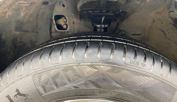 2018 Hyundai Elite i20 ASTA 1.4 CRDI, Diesel, Manual, 96,468 km, Left Front Tyre Tread