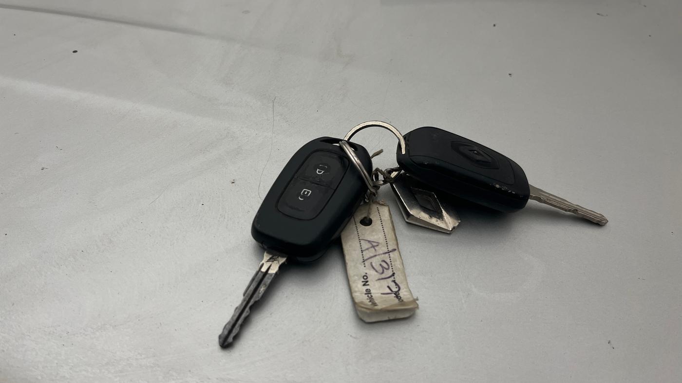 2019 Renault TRIBER RXT, Petrol, Manual, 68,319 km, Key Close Up