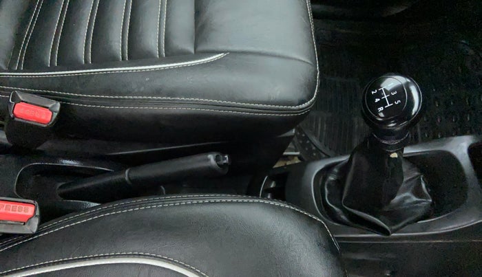 2018 Maruti Wagon R 1.0 LXI CNG, CNG, Manual, 68,632 km, Gear Lever