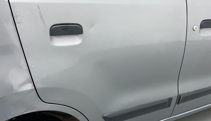 2018 Maruti Wagon R 1.0 LXI CNG, CNG, Manual, 68,632 km, Right rear door - Minor scratches