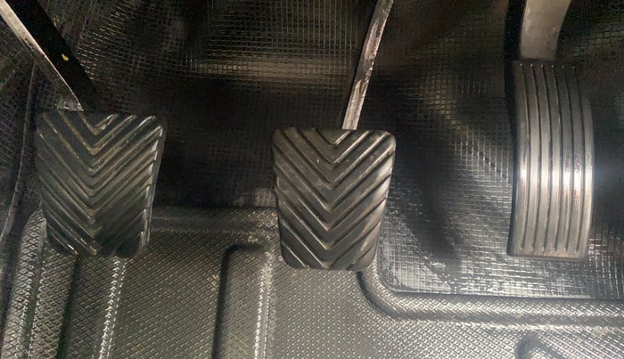 2022 Hyundai NEW I20 SPORTZ 1.2 MT, Petrol, Manual, 61,273 km, Pedals