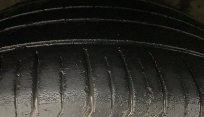 2022 Hyundai NEW I20 SPORTZ 1.2 MT, Petrol, Manual, 61,273 km, Right Rear Tyre Tread