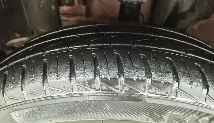 2022 Renault Kwid RXL 1.0 (O), Petrol, Manual, 21,518 km, Left Front Tyre Tread