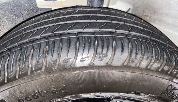 2022 Hyundai VENUE N LINE N8 1.0 TURBO DCT, Petrol, Automatic, 6,205 km, Left Front Tyre Tread