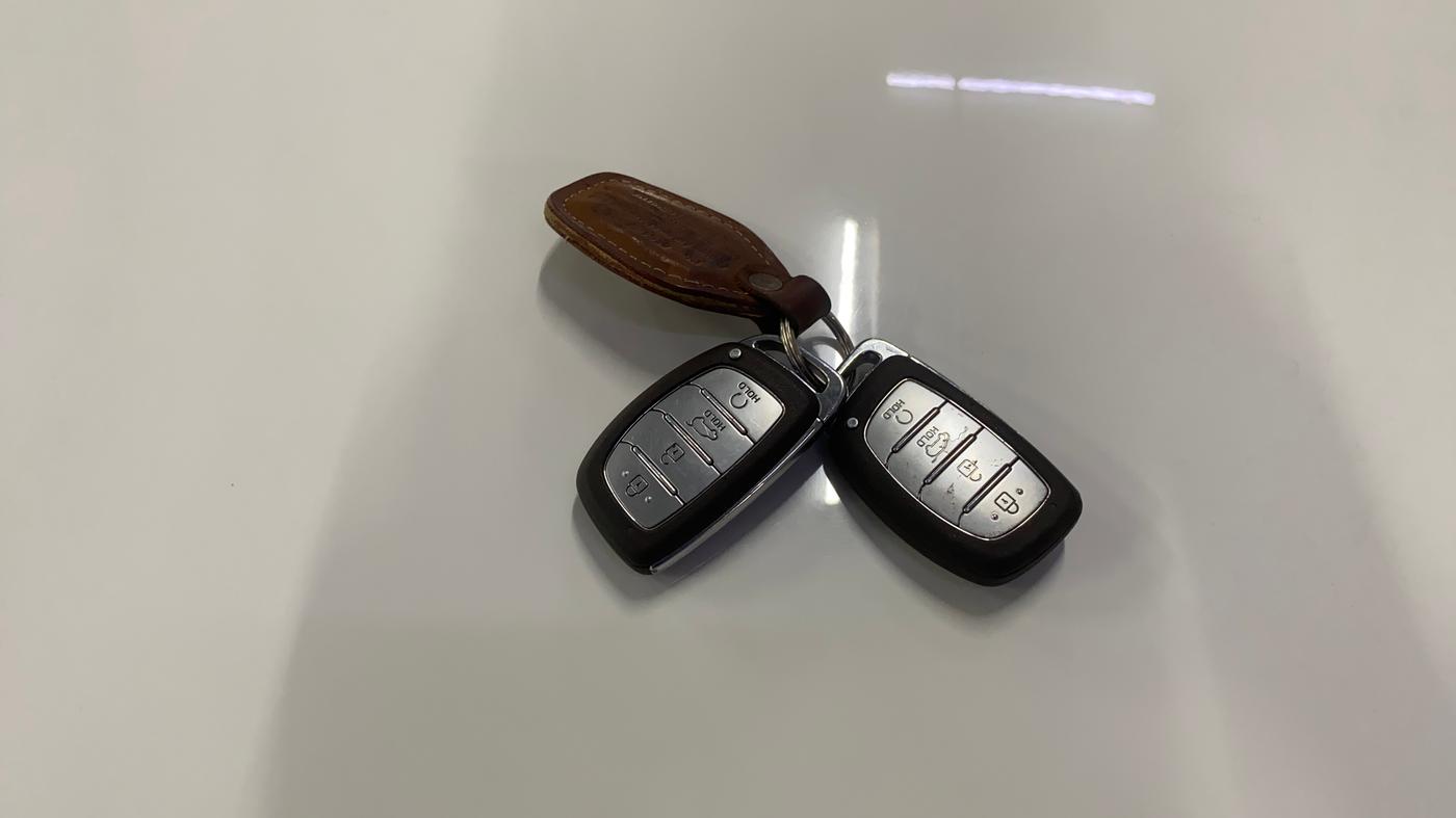 2022 Hyundai VENUE N LINE N8 1.0 TURBO DCT, Petrol, Automatic, 6,205 km, Key Close Up