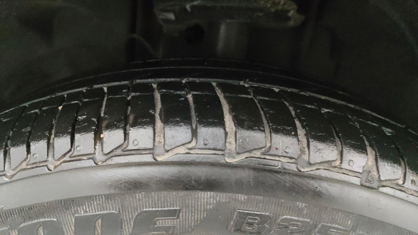 2021 Tata TIGOR XZ PLUS PETROL, Petrol, Manual, 32,695 km, Left Front Tyre Tread