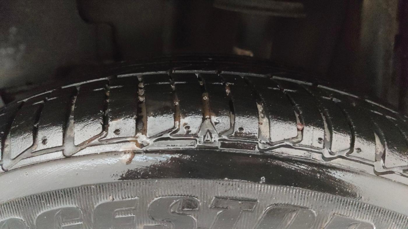 2021 Tata TIGOR XZ PLUS PETROL, Petrol, Manual, 32,695 km, Left Rear Tyre Tread