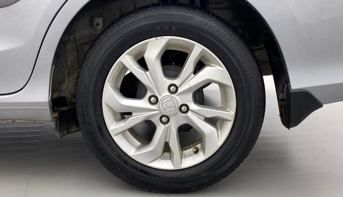 2018 Honda Amaze 1.5 V CVT I-DTEC, Diesel, Automatic, 32,186 km, Left Rear Wheel
