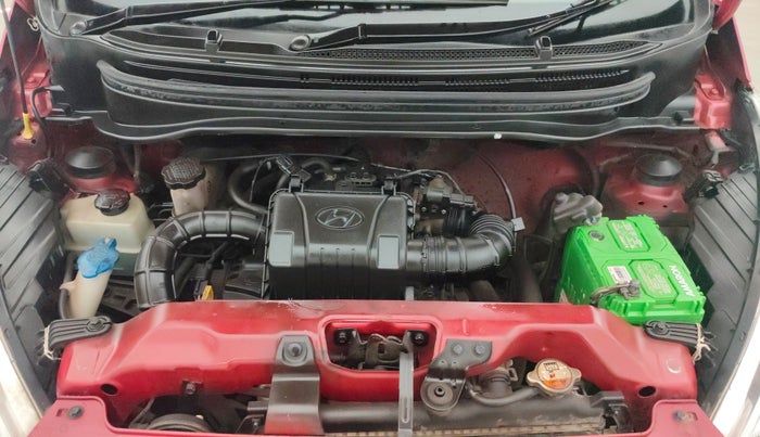 2017 Hyundai Eon MAGNA +, Petrol, Manual, 33,840 km, Engine View