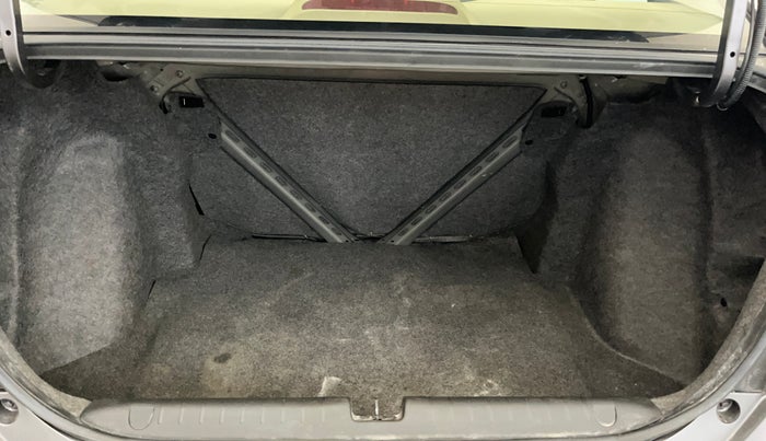 2021 Honda Amaze 1.2L I-VTEC VX, Petrol, Manual, 49,065 km, Boot Inside