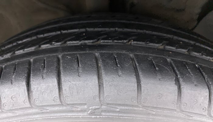 2016 Hyundai Creta 1.6 CRDI SX PLUS AUTO, Diesel, Automatic, 91,928 km, Right Front Tyre Tread