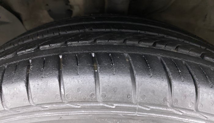 2016 Hyundai Creta 1.6 CRDI SX PLUS AUTO, Diesel, Automatic, 91,928 km, Left Front Tyre Tread