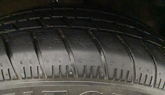 2017 Maruti Celerio VXI AMT, Petrol, Automatic, 45,153 km, Left Rear Tyre Tread