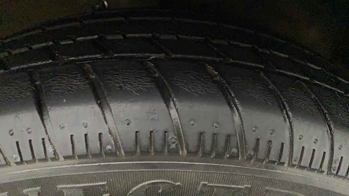 2017 Maruti Celerio VXI AMT, Petrol, Automatic, 45,153 km, Right Front Tyre Tread