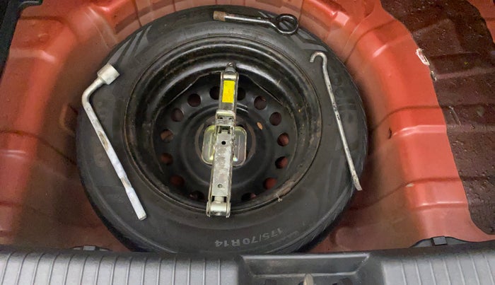 2012 Hyundai i20 MAGNA (O) 1.2, Petrol, Manual, 1,12,998 km, Spare Tyre