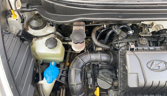 2015 Hyundai Eon SPORTZ, Petrol, Manual, 15,229 km, Engine View - Right