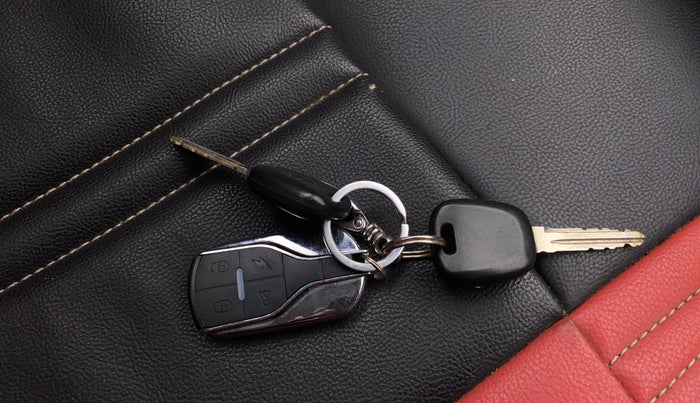 2016 Maruti Alto 800 LXI, Petrol, Manual, 35,645 km, Key Close Up