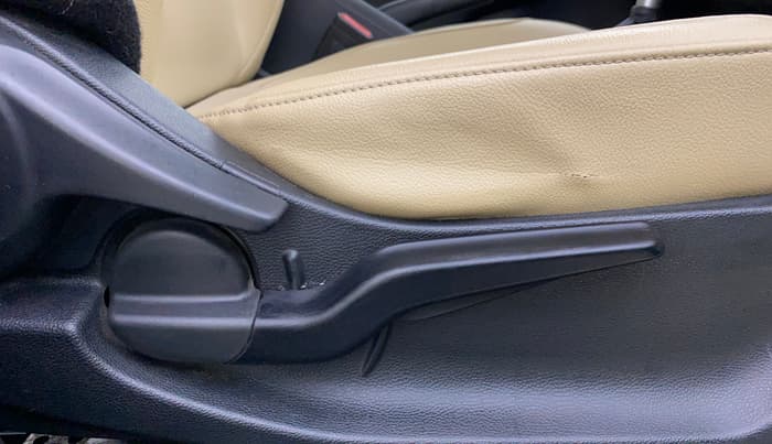 2021 Honda City 1.5L I-VTEC ZX CVT, Petrol, Automatic, 35,301 km, Driver Side Adjustment Panel
