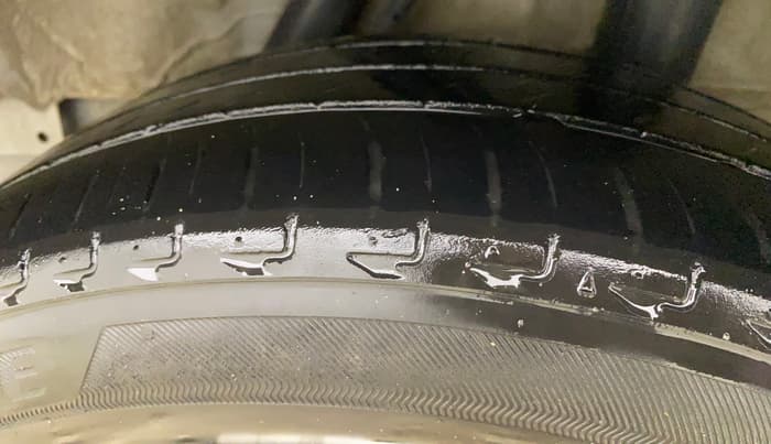 2021 Honda City 1.5L I-VTEC ZX CVT, Petrol, Automatic, 35,301 km, Left Rear Tyre Tread