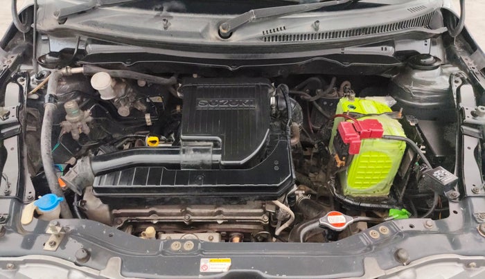 2014 Maruti Swift VXI, Petrol, Manual, 77,393 km, Engine View