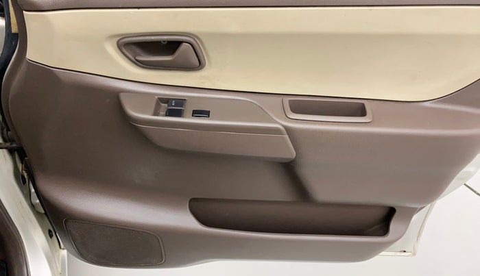 2010 Maruti Zen Estilo LXI, Petrol, Manual, 71,585 km, Driver Side Door Panels Control