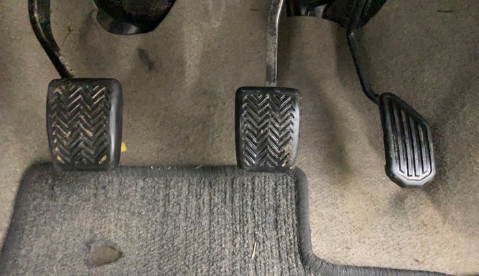 2015 Toyota Etios Liva G, Petrol, Manual, 43,686 km, Pedals