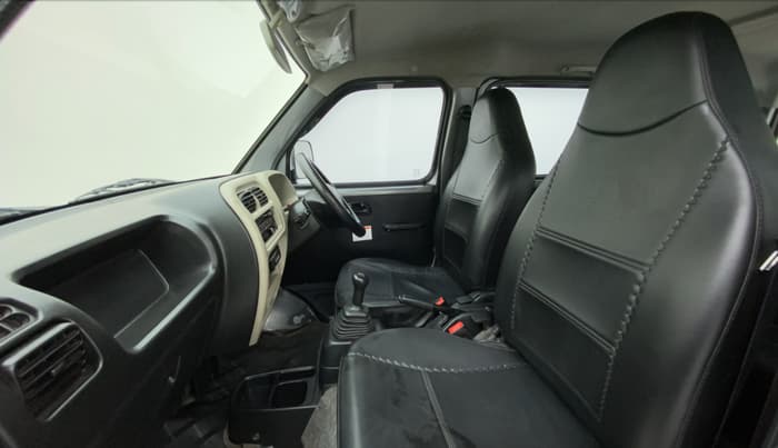 2020 Maruti Eeco 5 STR CNG WITH AC PLUSHTR, CNG, Manual, 50,099 km, Right Side Front Door Cabin