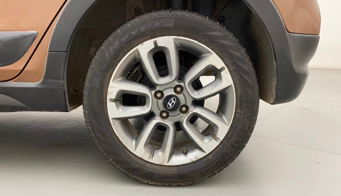 2016 Hyundai i20 Active 1.4 SX, Diesel, Manual, 82,644 km, Left Rear Wheel