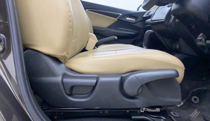 2019 Honda Jazz 1.2L I-VTEC VX CVT, Petrol, Automatic, 34,107 km, Driver Side Adjustment Panel