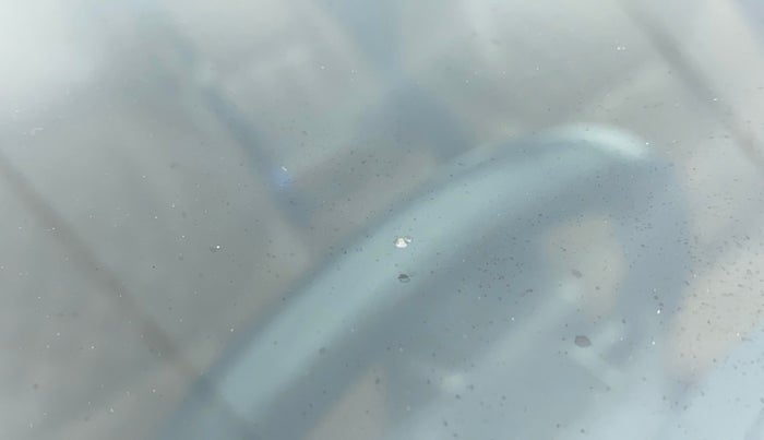 2018 Mahindra XUV500 W11 AT, Diesel, Automatic, 57,781 km, Front windshield - Minor spot on windshield