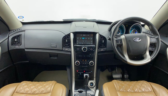 2018 Mahindra XUV500 W11 AT, Diesel, Automatic, 57,781 km, Dashboard