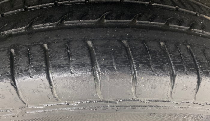 2018 Tata NEXON XZ PLUS PETROL, Petrol, Manual, 29,145 km, Left Rear Tyre Tread