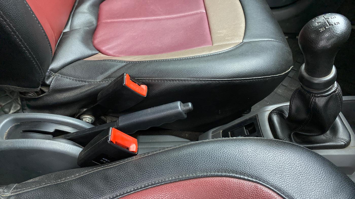 2014 Maruti Alto 800 LXI, Petrol, Manual, 27,150 km, Gear Lever