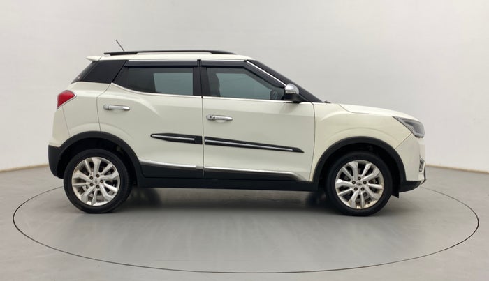 2019 Mahindra XUV300 W8 1.5 DIESEL, Diesel, Manual, 69,216 km, Right Side View