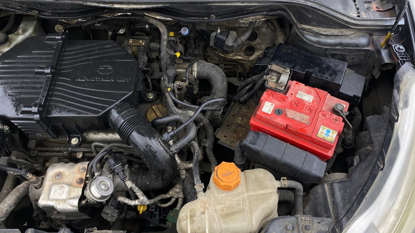2015 Tata Zest XMS PETROL, Petrol, Manual, 89,481 km, Engine View - Left