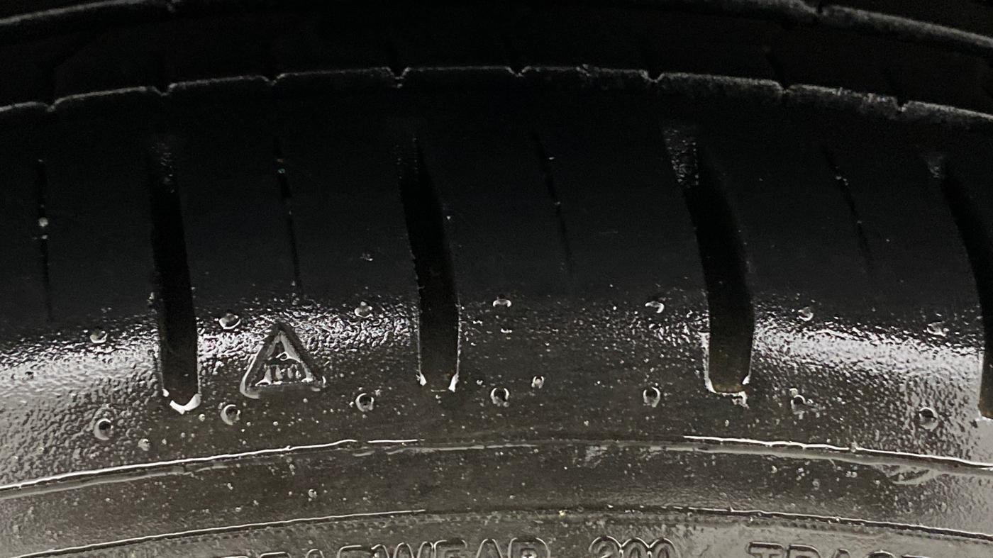 2015 Tata Zest XMS PETROL, Petrol, Manual, 89,481 km, Right Rear Tyre Tread