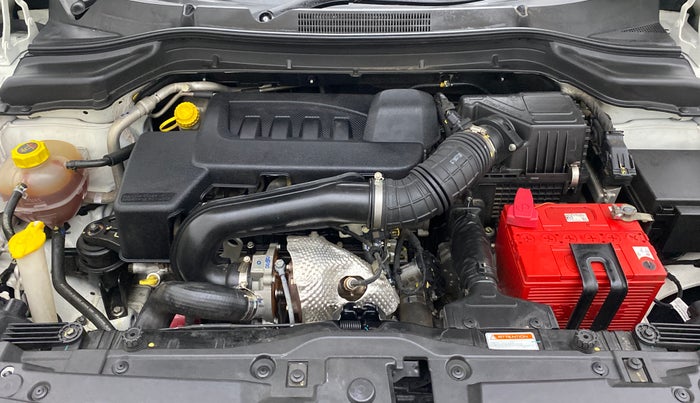 2020 Mahindra XUV300 W8 (O) 1.5 DIESEL AMT, Diesel, Automatic, 38,981 km, Open Bonet