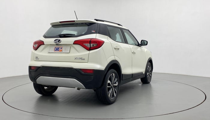 2020 Mahindra XUV300 W8 (O) 1.5 DIESEL AMT, Diesel, Automatic, 38,981 km, Right Back Diagonal