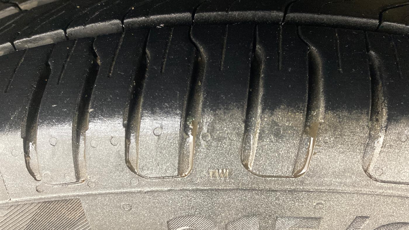 2020 KIA SELTOS GTX PLUS DCT 1.4 PETROL, Petrol, Automatic, 94,320 km, Right Front Tyre Tread