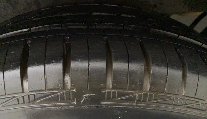 2013 Hyundai i20 MAGNA 1.2, Petrol, Manual, 45,077 km, Left Rear Tyre Tread