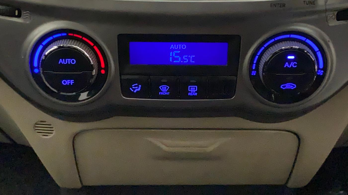 2013 Hyundai i20 MAGNA 1.2, Petrol, Manual, 45,077 km, Automatic Climate Control