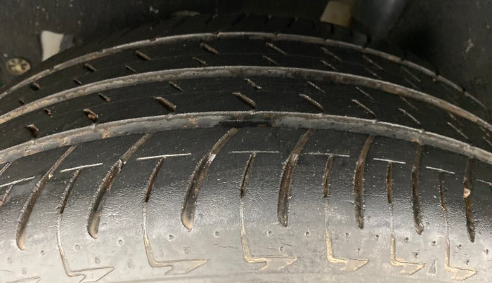 2018 Ford Ecosport 1.5 TDCI TITANIUM PLUS, Diesel, Manual, 38,402 km, Left Rear Tyre Tread