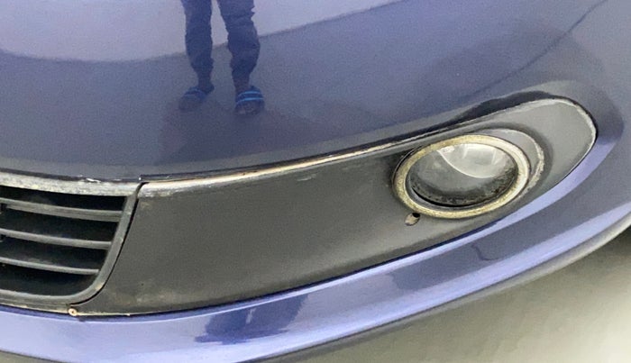 2014 Volkswagen Vento COMFORTLINE TSI AT PETROL, Petrol, Automatic, 57,022 km, Left fog light - Not working