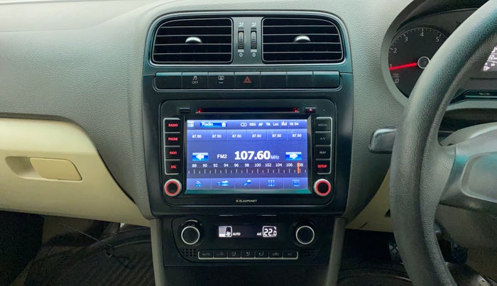 2014 Volkswagen Vento COMFORTLINE TSI AT PETROL, Petrol, Automatic, 57,022 km, Air Conditioner